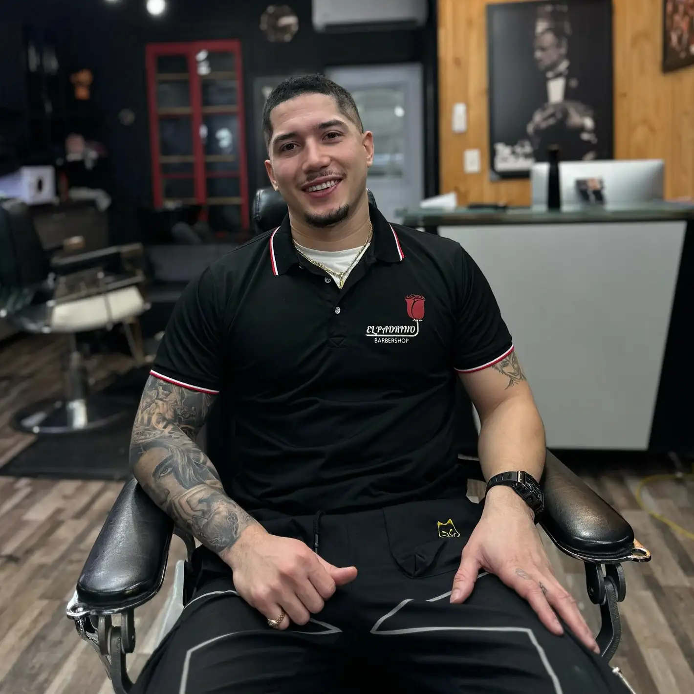 Edward sera disponible dans nos deux succursales pour vous offrir plus de flexibilité.


1409 Chemin Sainte-Foy


3855 Boulevard Masson


Consultez notre site web pour connaître son horaire détaillé.